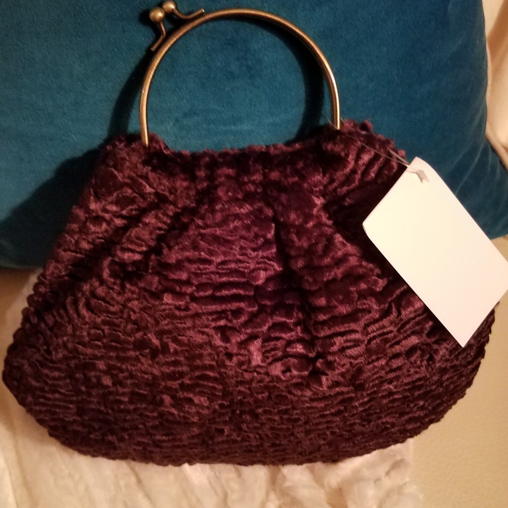 SOLD! ONE OF A KIND! Peacock Cocktail Purse - Picture 4 of 8